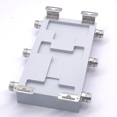 698-3800MHz personalizzato 3 in 3 out Wireless Telecommunication Hybrid Coupler in Nero