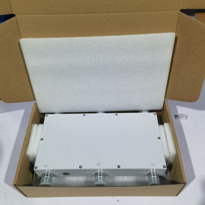 698-3800MHz personalizzato 3 in 3 out Wireless Telecommunication Hybrid Coupler in Nero