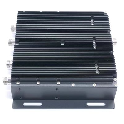 Accoppiatore ibrido 150dbc per telecomunicazioni 4 in 1 su 698-3800MHz Interfaccia DIN-F