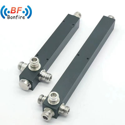 2way Power Splitter Power Divider 698-3800MHz SMA Interfaccia femminile Tipo di riferimento Fo