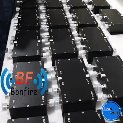 4.3-10 Femminile -160dbc 300W 4 in 4 fuori Combinatore ibrido per in-Building Das 698-3800MHz