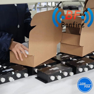 Combinatore ibrido VHF 698-3800MHz RF 4 in 1 Coupler ibrido con N materiali di connettore
