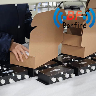 4.3-10-F/DIN-F/N-F 698-4000MHz Combinatore ibrido a bassa potenza