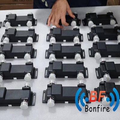 4.3-10-F/DIN-F/N-F 698-4000MHz Combinatore ibrido a bassa potenza