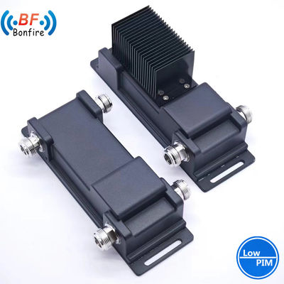 IP65 interno/esterno 5g 698-4000MHz accoppiatore/combinatore ibrido 2X2 N femminile grigio basso Pim