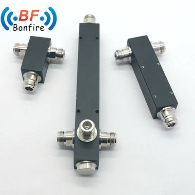 IP65 interno/esterno 500W 350-3800MHz 3 Way Power Splitter con connettore femminile 7/16 DIN
