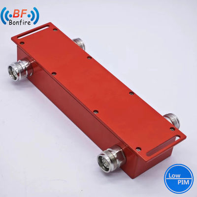 Confezione Dimensione 22.00cm * 12.00cm * 8.00cm VHF 698-4000MHz 2*2 Accoppiatore ibrido Combinatore ibrido