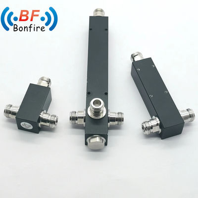 GFQ-XXXXXX 2 3 4 Way IP65 N-Female 698-6000MHz Divider di potenza del segnale nero