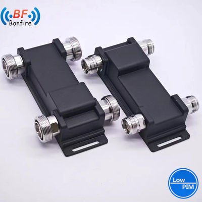 DAS in edificio con accoppiamento ibrido 698-4000MHz Low PIM 3dB 2X2 Combiner ibrido