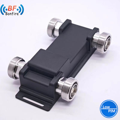 2X2 Low Pim Hybrid Coupler 4.3-10 femminile per le esigenze di rete IP65 all'aperto