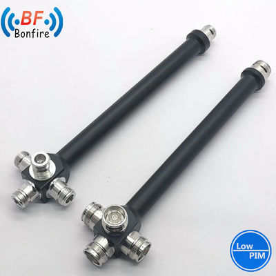 GFQ-XXXXXX RF 2 3 4 Way DIN Divider di potenza del segnale femminile IP65 698-4000MHz