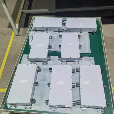 698-3800MHz Low Pim Low Vswr 3X3 RF Hybrid Combiner con connettore N DIN 4.3-10