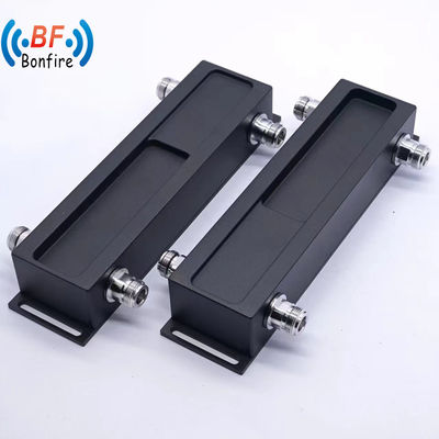 Combinatore ibrido RF rosso personalizzato 2 in 2out 698-4000MHz Low Vswr 2 dB Bridge Hybrid Coupler