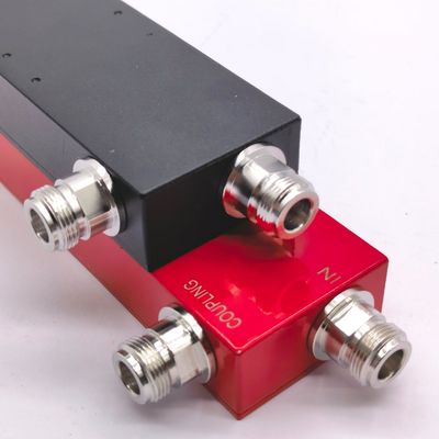 698-4000MHz N F Accoppiatore direzionale per grigio/rosso/nero/personalizzato interno/esterno IP65