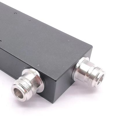 698-4000MHz N F Accoppiatore direzionale per grigio/rosso/nero/personalizzato interno/esterno IP65