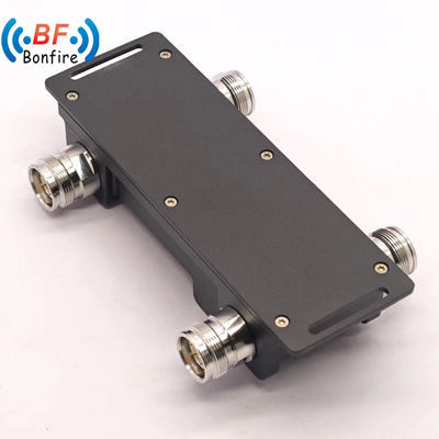 3dB / Combiner 617-3800MHz N Femminile Tipo VHF UHF 2 in 2 fuori Interfaccia di accoppiamento ibrido N-F