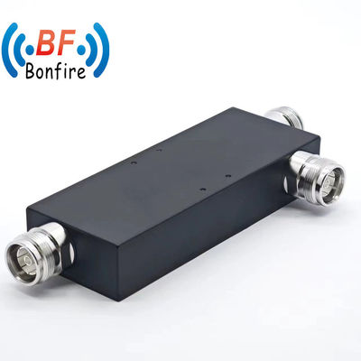 N-F Accoppiamento direzionale 698-4000MHz Pacchetto nero Peso lordo 0,200kg 06/07/08/10/15dB