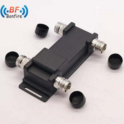 Customized 698-4000MHz 200W Low Pim -161dbc 3dB Accoppiatore ibrido 2 in 2 Out Combinatore nero