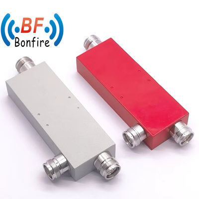 Accoppiatore direzionale RF a bassa Pim 30W 2GHz-18GHz 10dB per applicazioni ad alta frequenza