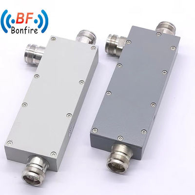 50 Omega Impedanza Alta Potenza 30W 10dB Accoppiamento direzionale 2-18GHz Microonde Basso Vswr