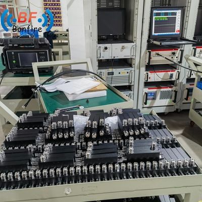 Accoppiatore direzionale VHF UHF per la sicurezza pubblica