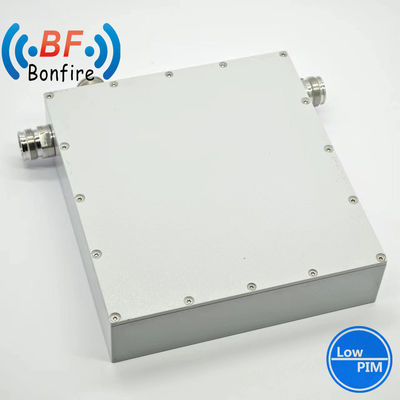 2024 Standard professionale 698-3800MHz 100W 3/6/10/15/20dB Attenuatore RF personalizzato