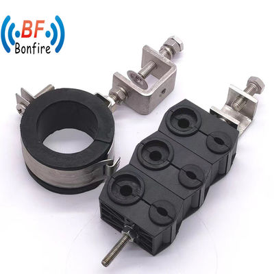 15.00cm * 6.00cm * 1.50cm Pacchetto 3 Way Feeder Clamp per 5mm Fibra e cavo di alimentazione
