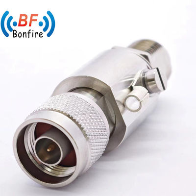 50 ohm Maschio a femmina connettore del cavo coassiale RF Surge Arrester N Jack Maschio a SMA Plug Lightning Protector 3G 6g