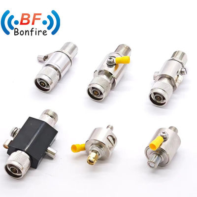 Cable RF Lightning Arrester DC-6000MHz UHF Jack So239 da femmina a UHF maschio Pl259 Protector Coaxial Surge Arrester