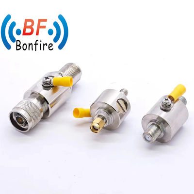 L'interruttore RF da N-F a 4.3-10-F Protezione da doppia sovratensione Interruttore 698-3800MHz BLQ-XXXXX