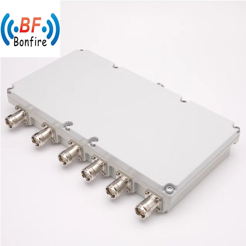 Combinatore a sei bande Combinatore a basso Pim 698-2700MHz 4.3-10-F DIN-F con design personalizzato
