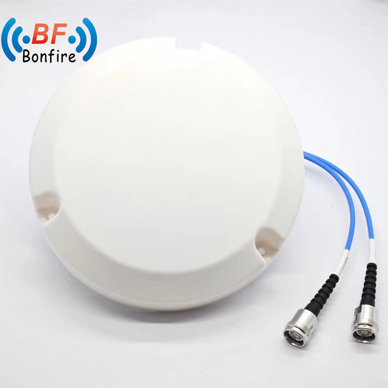 6/8dBi 698-806 806-960 1710-2700 3300-4000MHz Antenna a pannello interno con N connettore femminile