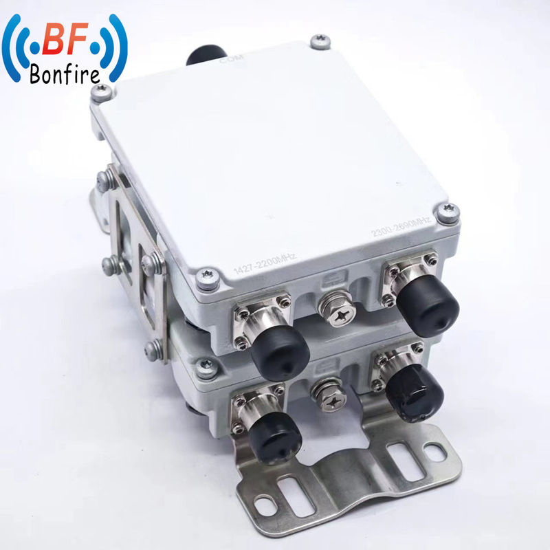 Quadplexer 1710-2170MHz 2300-2690MHz RF Quad-Band Combiner Multiplexer 7/16DIN Tipo femminile