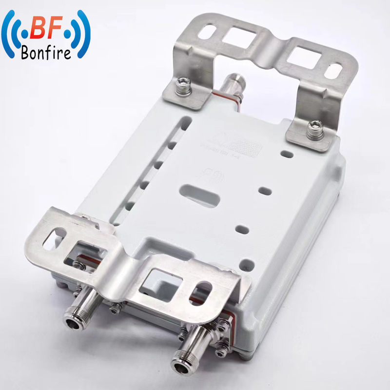Combinatore a doppia banda 4.3-10 Duplexer femminile 1710-1880/1920-2170/2300-2700MHz RF Low Pim