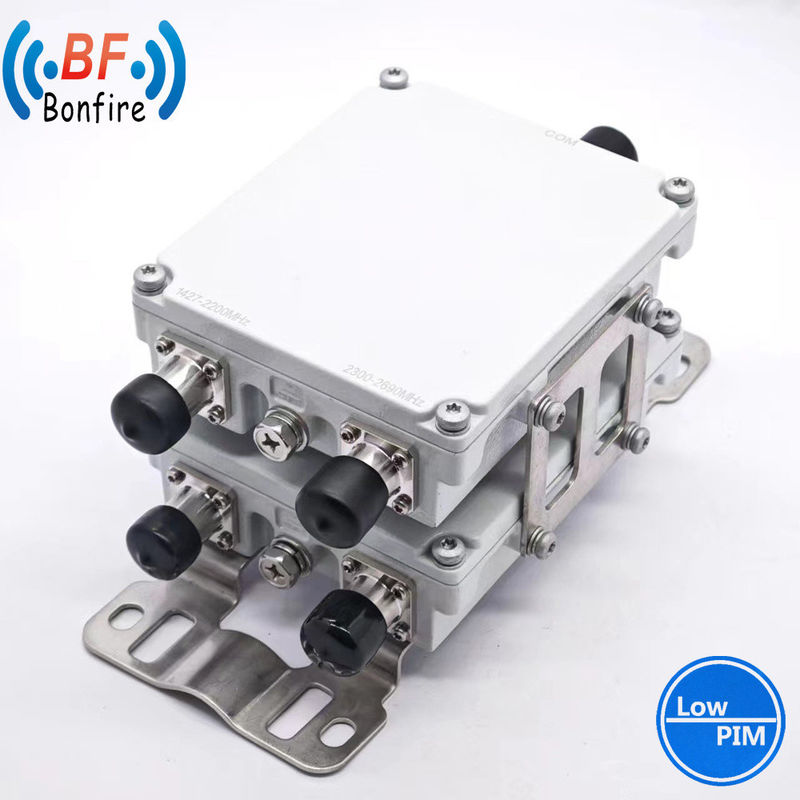 Combinatore a tripla banda low Pim su misura N femminile 1710-2170MHz 2300-2690MHz RF Triplexer