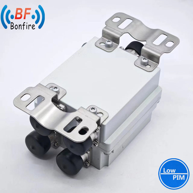 Low Pim RF Duplexer Dual-Band Combiner 1710-2170MHz 2300-2690MHz Compatto e potente