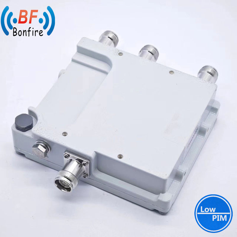 Rete wireless RF Triplexer Tripleband N Combinatore femminile HLQ-XXXXX 1710-2170MHz 2300-2690MHz