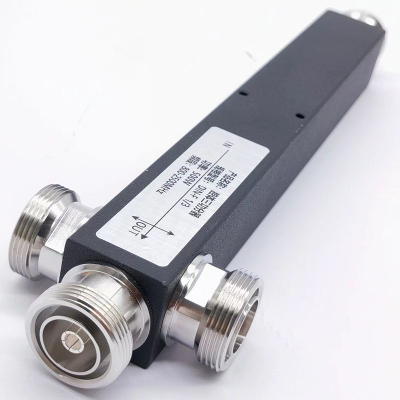 Splitter reattivo ad alta potenza a banda ultra larga 2/3/4 vie 698-3800 MHz DIN F