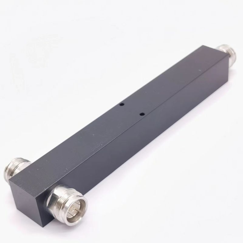 GFQ-0760-X7701 Splitter ad alta potenza reattivo a basso pim a banda ultra larga 2/3/4 vie 698-6000 MHz 4,3-10 F
