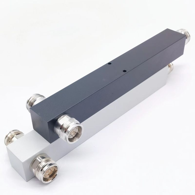 4.3-10-F Splitter di potenza reattiva a due vie per Ibs/Das Capacità di consegna complessiva del progetto 698-4000MHz