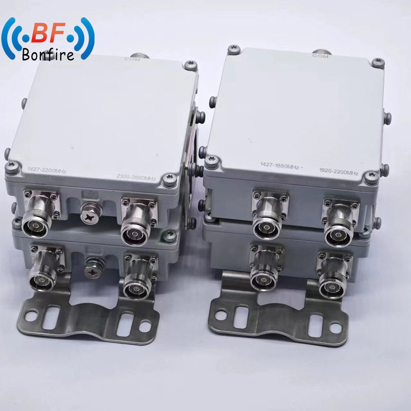 Combinatore duplexer RF femminile 4.3-10 personalizzato per doppia banda 1710-1880 1920-2170MHz