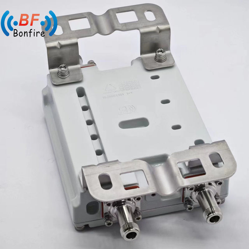 Combinatore passivo RF Triple Band Triplexer per GSM Dcs WCDMA DIN-Diplexer RF femminile