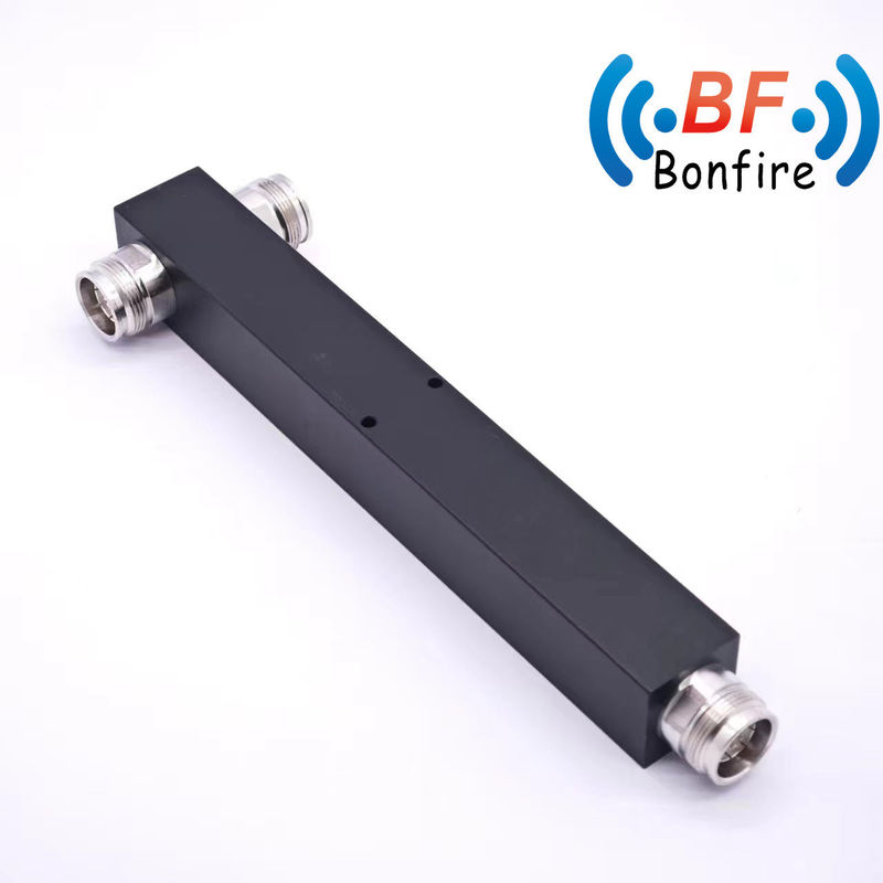 Low Pim 698-4200MHz 2-Way Cavity Power Splitter con connettore 4.3-10 in un pacchetto compatto