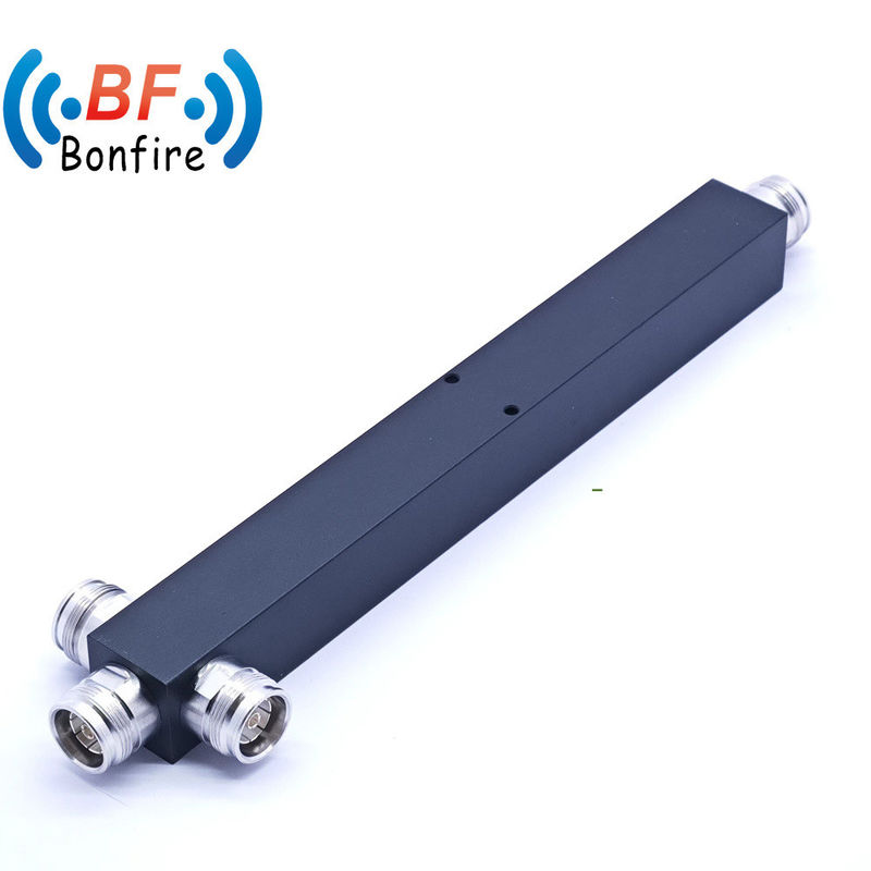 GFQ-0738-X7701 Alta potenza bassa Pim 698-4200MHz 3 Way Power Splitter con connettore femminile 4.3-10