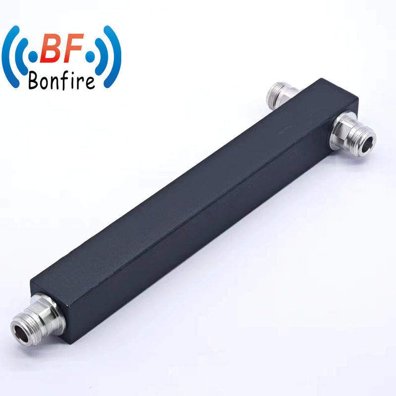 Low Pim 2 Way Power Splitter 698-3800MHz N Reattivo femminile con modello GFQ-0738-X7701