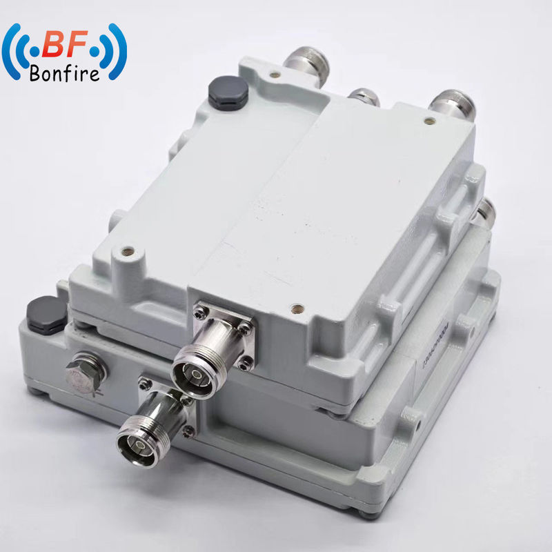 Diplessatore Triplexer Duplessatore per 698-960 1710-2170 1920-2710 2300-2400 2500-2700MHz IP67