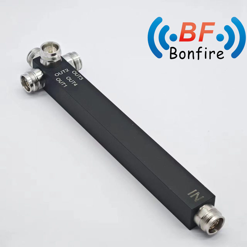IP65 interno/esterno 698-3800MHz 4 Way Cavity Power Splitter con connettore femminile 4.3-10