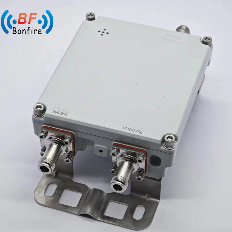 1710-2170MHz 2300-2700MHz Triplexer con Low Pim -160dbc RF Diplexer e connettore 4.3-10-F