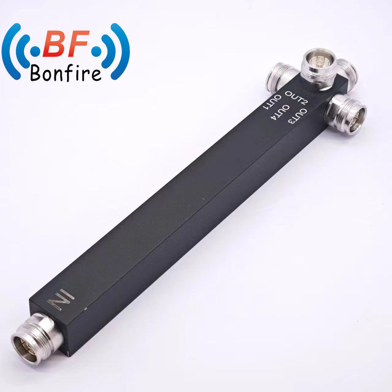 4.3-10 Femminile Reattivo Quadri-Way Power Splitter per Interfaccia N-F/DIN-F entro 698-3800MHz