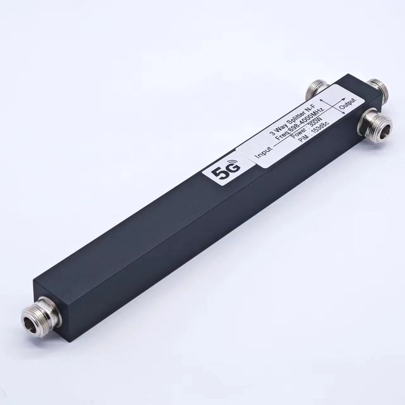 Splitter di potenza per cavità a 3 vie 698-4200MHz N femminile IP65 4.3-10 F/DIN-F/N-F